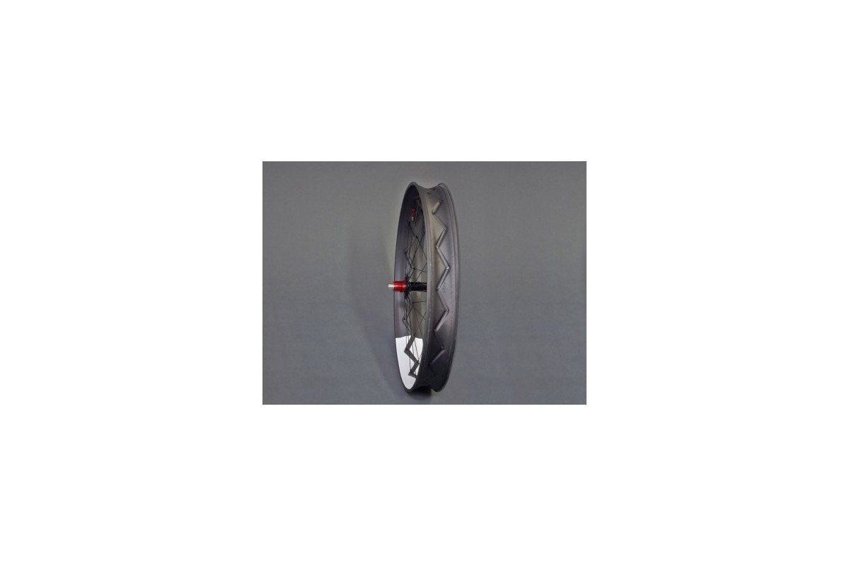 Kuroshiro Enso685 Fatbike Carbon-Laufradsatz, schwarz/weiß, 85mm breit, tubeless ready mit schwarzen Tune Naben und schwarzen Sa